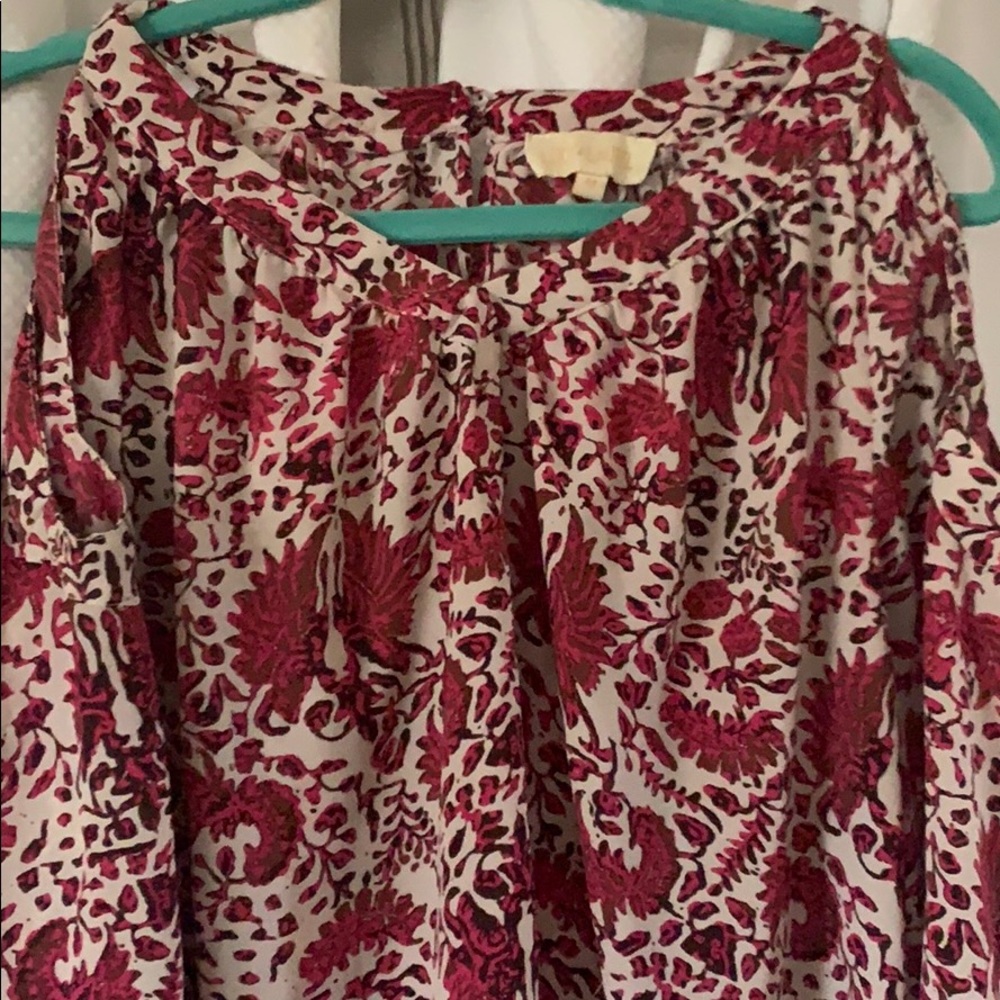 2/$12 Lucy & Laurel  Size M Pink Cold Shoulder Top